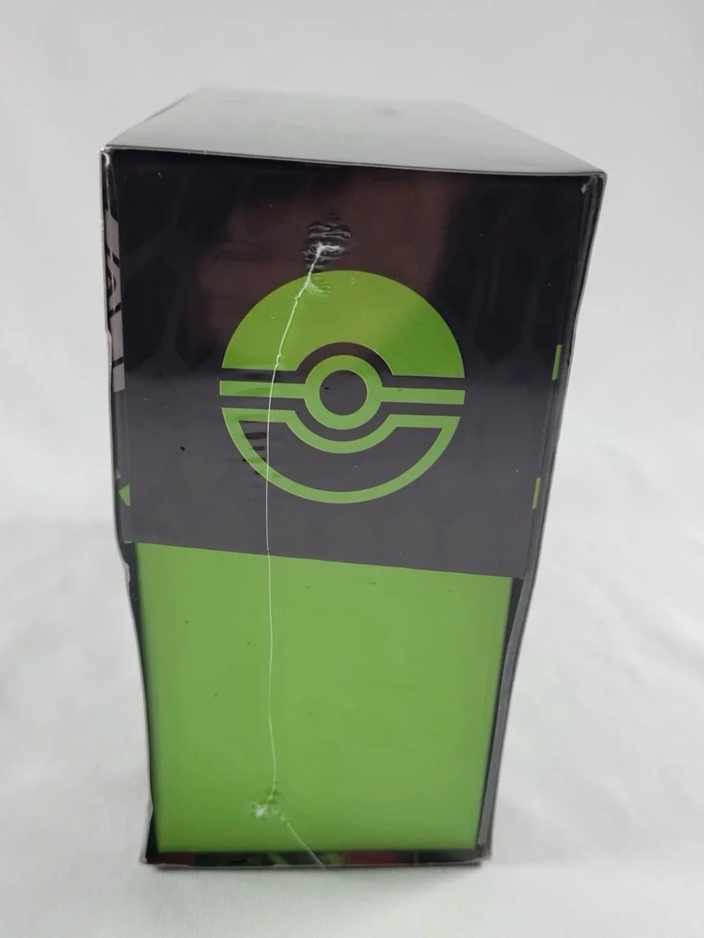 Pokemon Mega Evolution Perfect Order Elite Trainer Box‎ - Green, Black